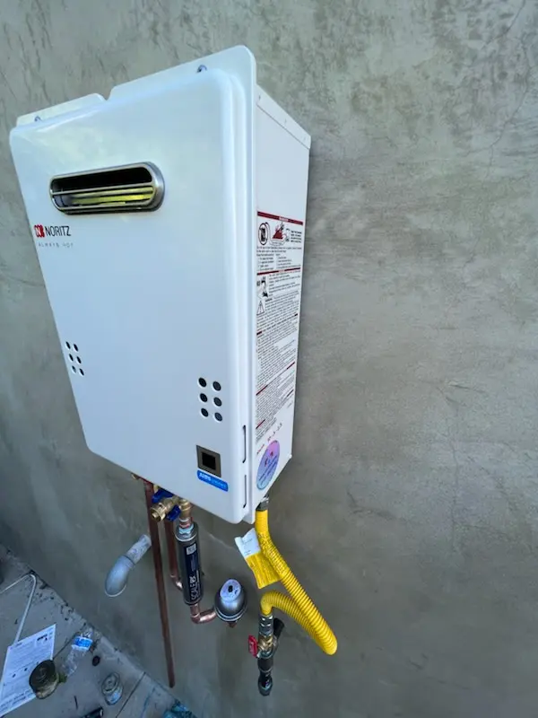 Tankless water heater installation for Martins Corner homes